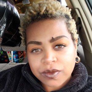 Meet your Posher, Gabrielle
